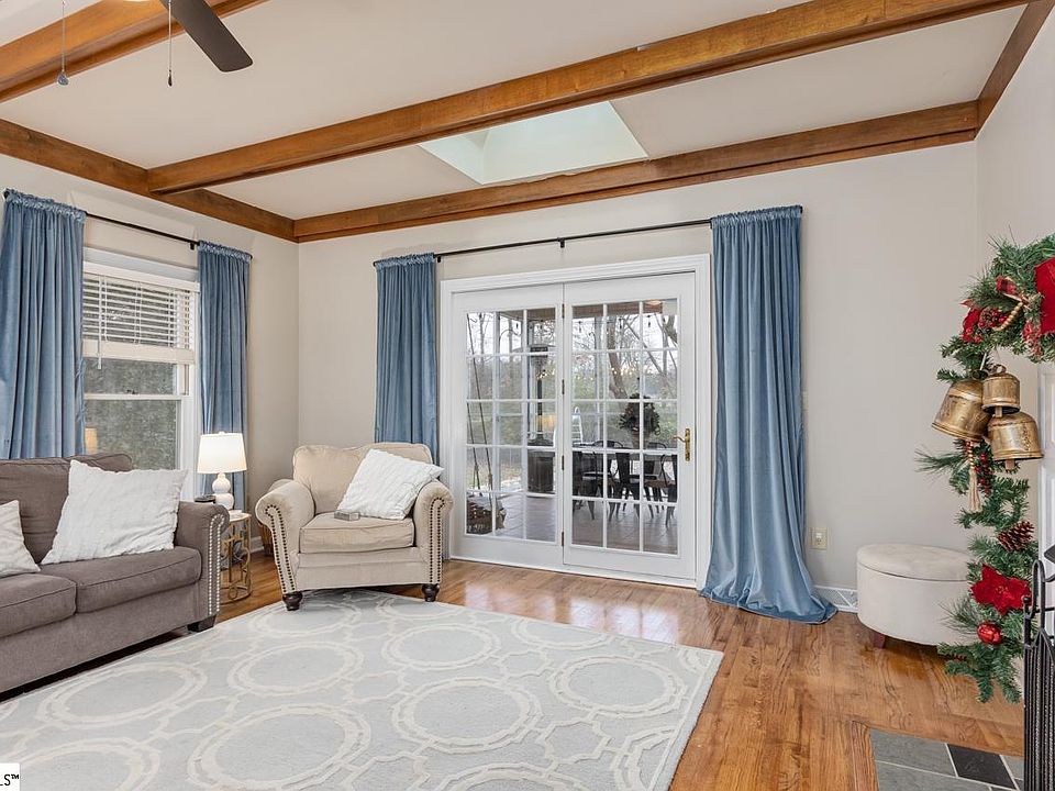 2422 Roper Mountain Rd, Simpsonville, SC 29681 Zillow