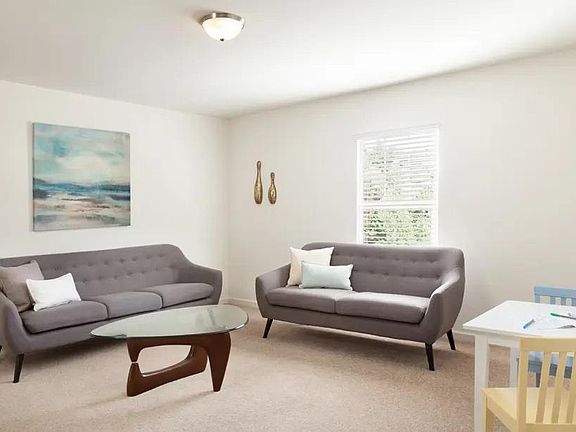 5th image of 227 San Marino Way
