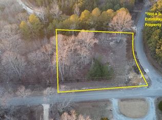 1137 Little Jim Dr, Camden, TN 38320