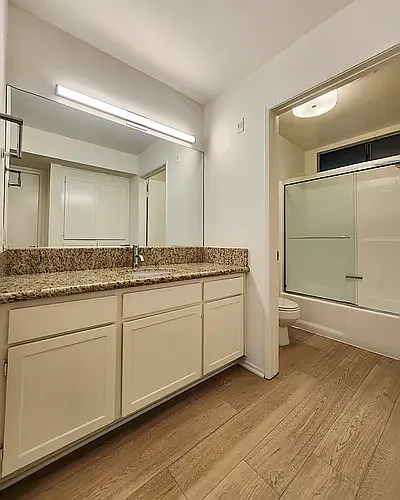 1444 S. Saltair — Photo 18