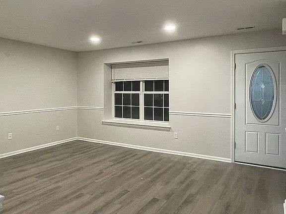 2nd image of 105 Crosley Dr