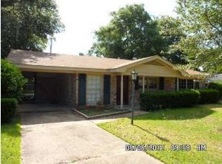 707 Ynestra Dr, Mobile, AL 36609
