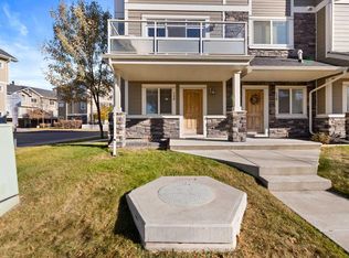 126 S Skyview Ranch Rd NE, Calgary, AB T3N 0G3