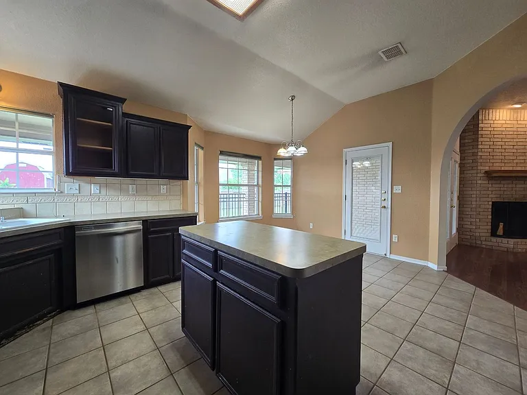4302 Jim Ave — Photo 7
