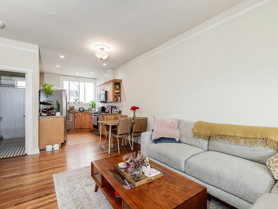 1st image of 1151 Broderick St APT 4