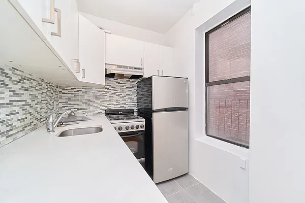 Rented by Living New York | media 9