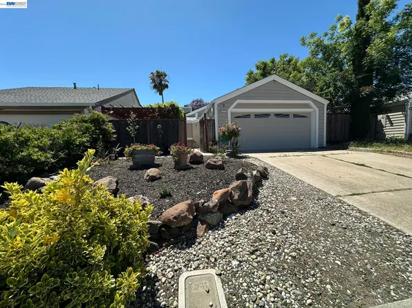 3225 Islewood Ct, Antioch, CA 94531