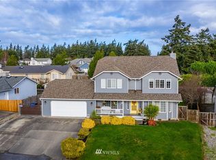 532 SW Muzzall St, Oak Harbor, WA 98277