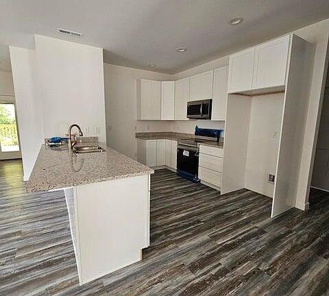 5th image of 1115 Rockway Dr