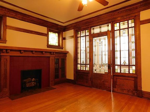 2nd image of 2401 N Kedzie Blvd