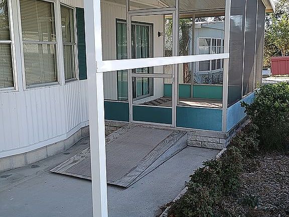 3rd image of 67 Rosewood Dr