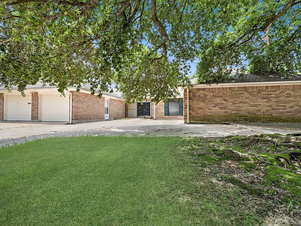 1st image of 2065 Belvedere Dr
