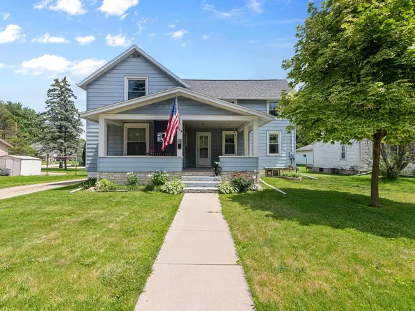705 South Spring Street, Beaver Dam, WI 53916