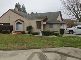 500 W Hawkeye Ave APT 100, Turlock, CA 95380