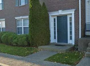 8115 Aspen Green Ln, Louisville, KY 40291