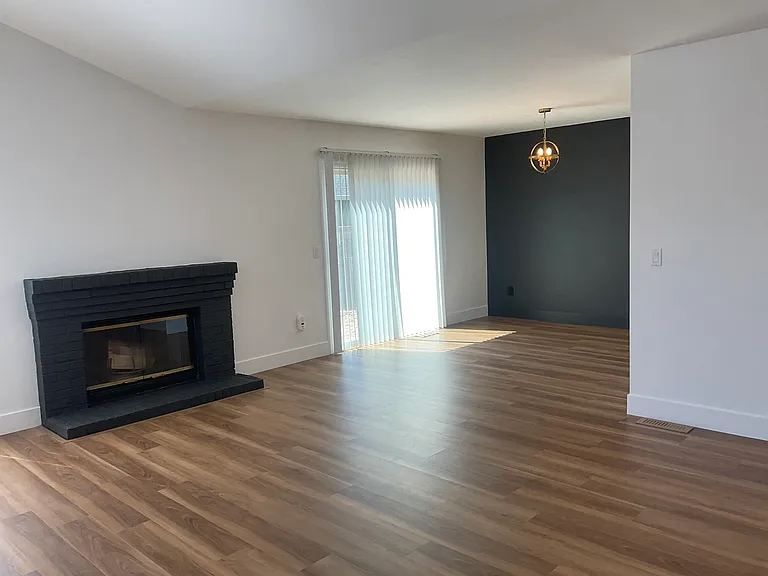 7835 Medallion Way — Photo 12