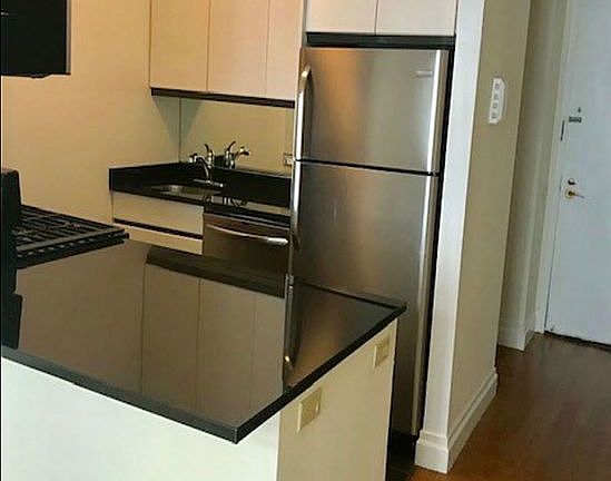 5th image of 250 W 89th St APT 3F