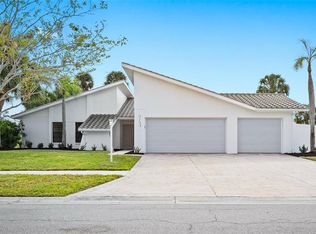 6730 Easton Ln, Sarasota, FL 34238