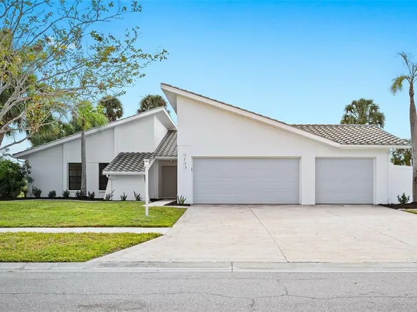 6730 Easton Ln, Sarasota, FL 34238
