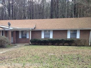 245 Handley Ct APT B, Tyrone, GA 30290