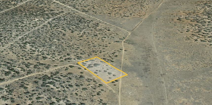 2nd image of 30229 Montecito Ln