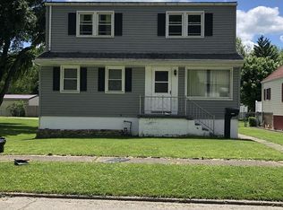 2368 Overbrook Ave, Wheeling, WV 26003