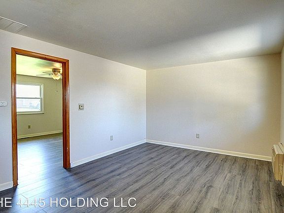 4th image of 322 Heather St #5