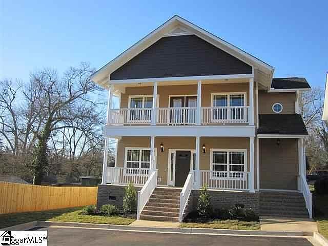 1st image of 204 Woodside Cir Unit A