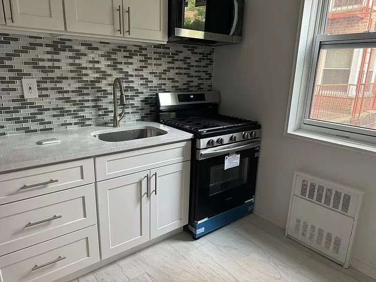 143-40 41st Ave #1G — Photo 3