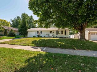 929 Northland Dr, Madison, WI 53704