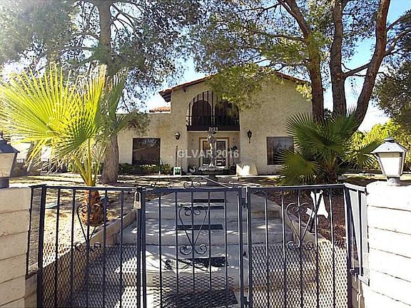 2nd image of 3010 Belcastro St