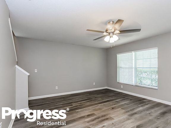 4th image of 14954 Deer Meadow Dr