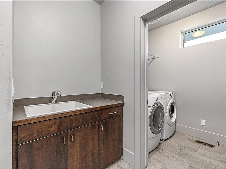 2758 S Honeycomb Way — Photo 34