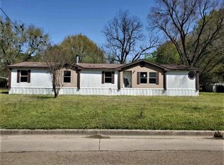 201 Church St, Redwater, TX 75573