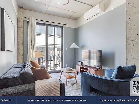 4th image of 187 Kent Ave #407
