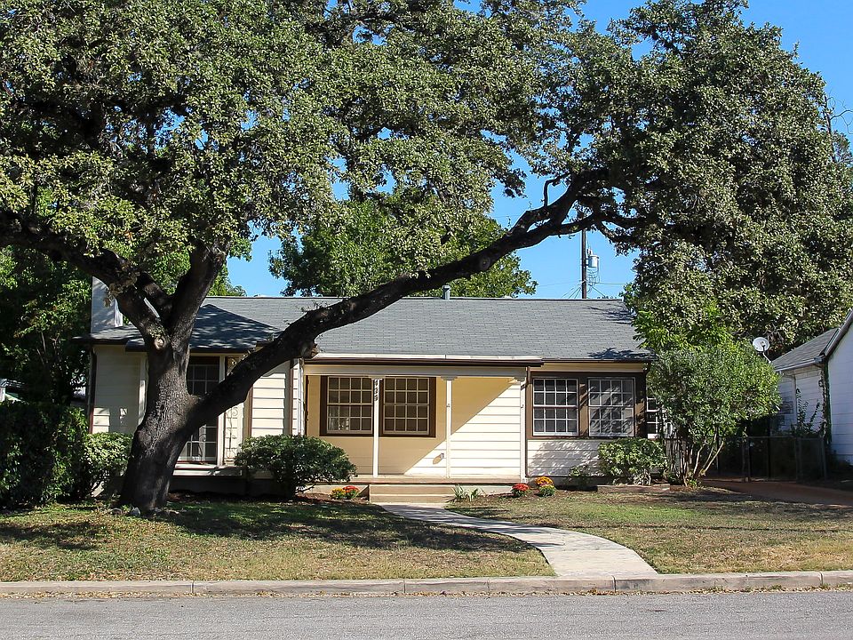 1st image of 439 Alexander Hamilton Dr