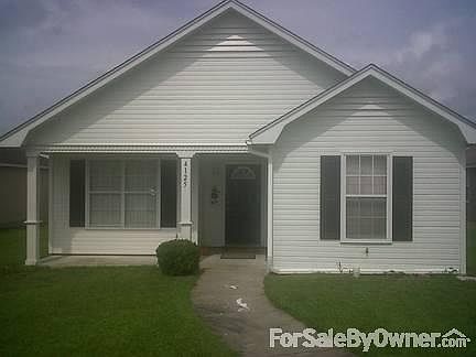 1st image of 4125 Hamilton Cir