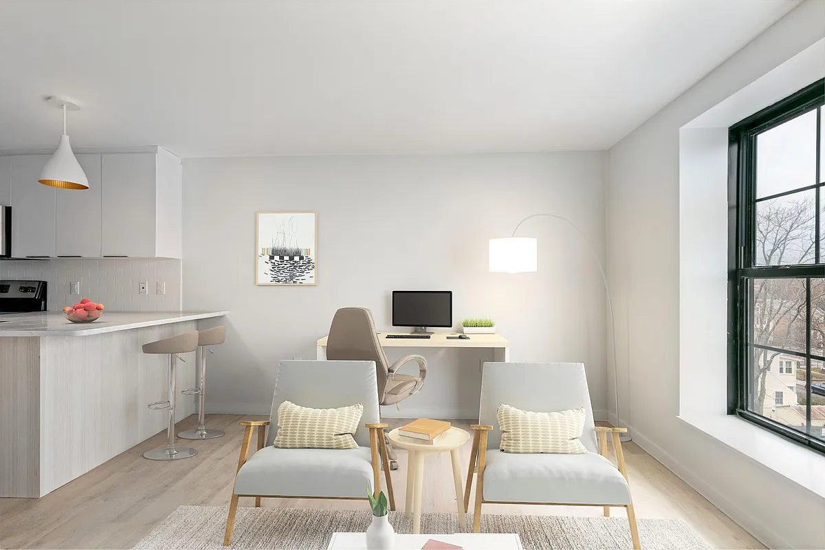 Building Photo - 11 Soden St #2