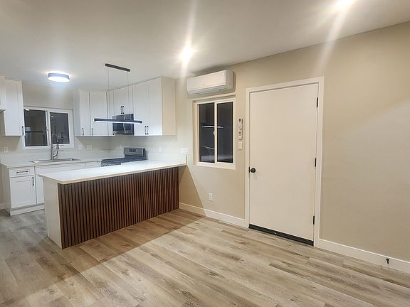5th image of 6636 Otis Ave #5