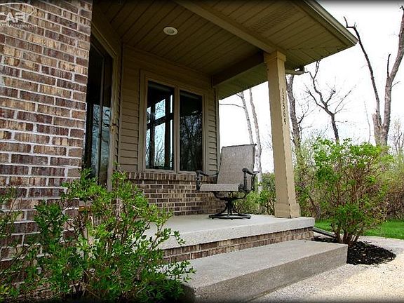 3rd image of 13364 Julie Anne Ct