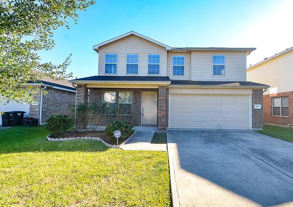 1st image of 19307 Desert Calico Ln
