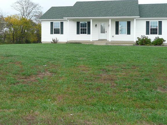 3rd image of 208 Blake Ct