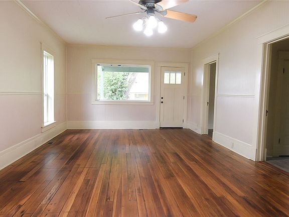 4th image of 610 N Robinson St