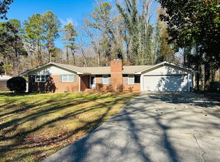 2324 Brenda Ln, Lithia Springs, GA 30122