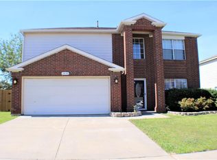 1416 Autumncrest Dr, Arlington, TX 76002