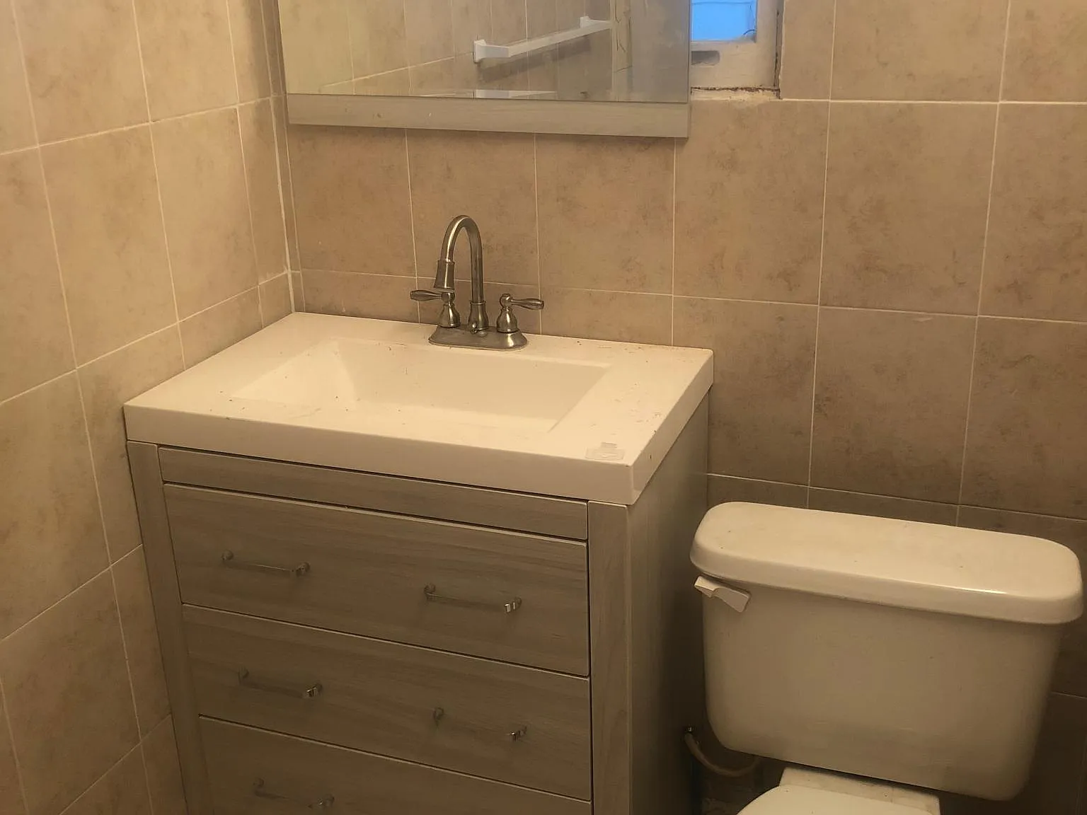 502 W Wilkes Barre St — Photo 4