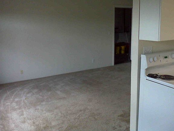2nd image of 3013 1/2 6th Ave APT 5