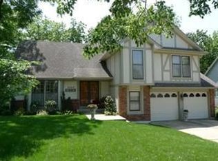 5205 NW Walden Dr, Kansas City, MO 64151