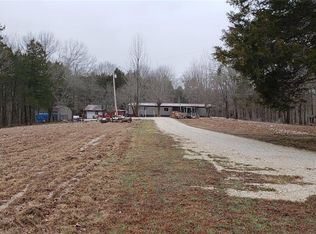 9915 Frazier Dr, Hillsboro, MO 63050