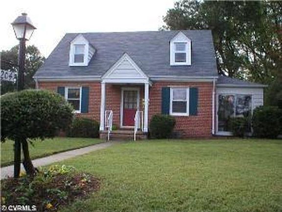 2nd image of 7204 Margaret Ave